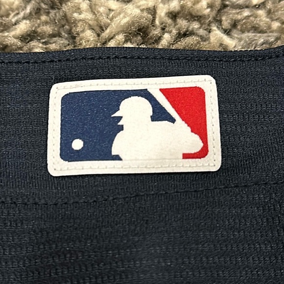 New NIKE Cleveland Indians / Guardians Jersey - Picture 5 of 13